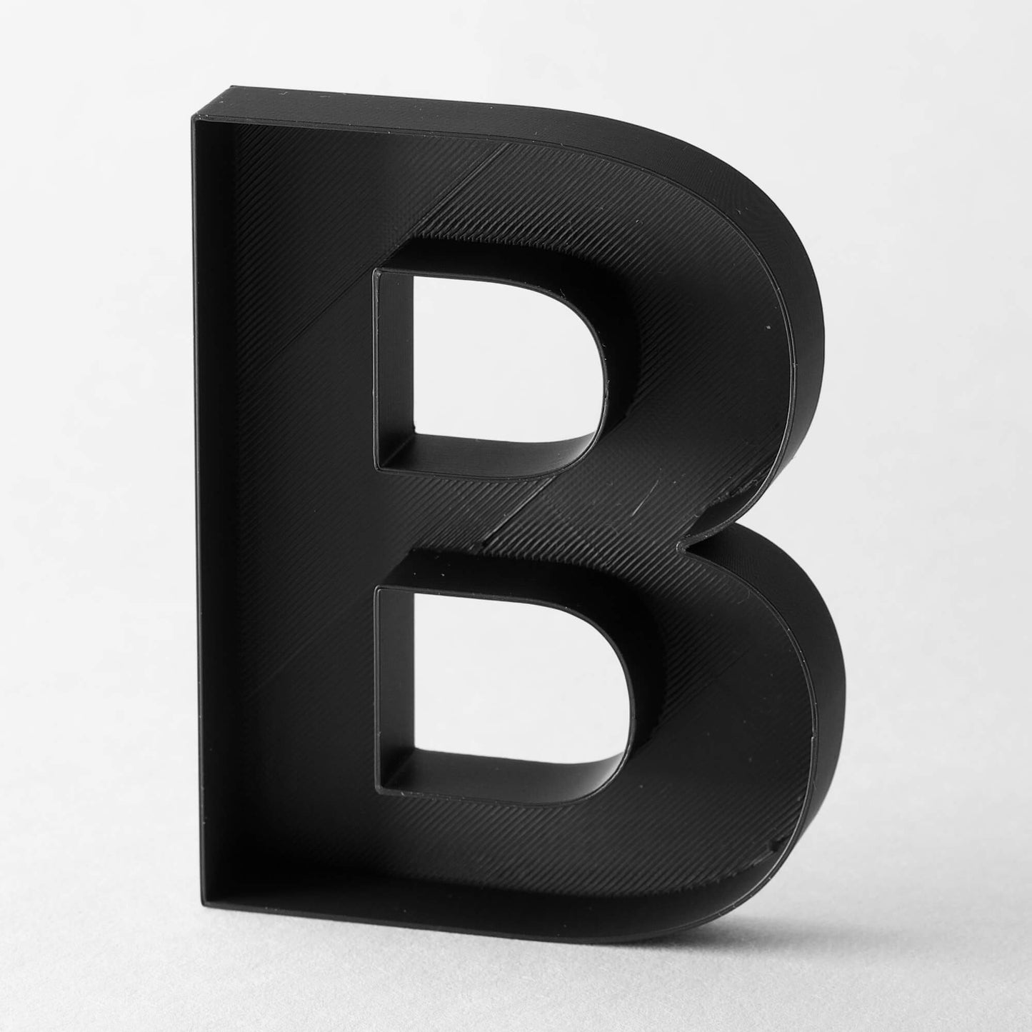 B – Buchstabe
